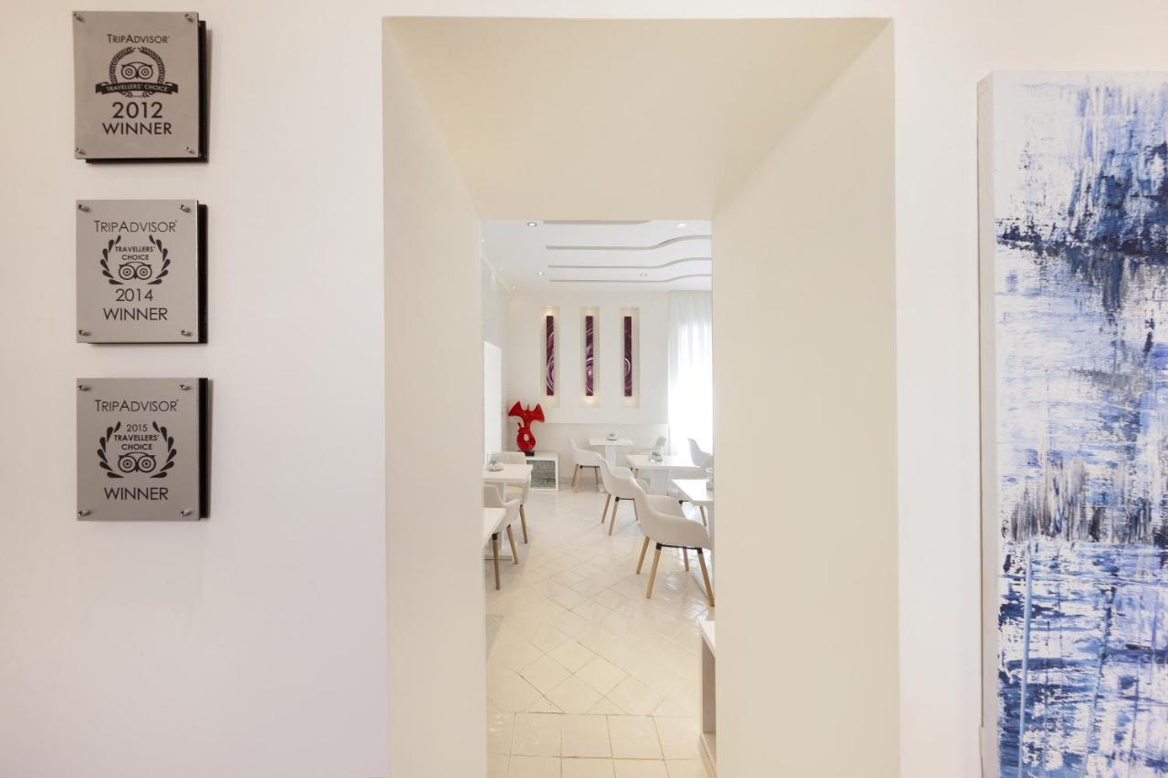 Palazzo Montefusco Pensión 4*